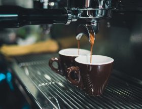 Belang van onderhoud van koffiemachines
